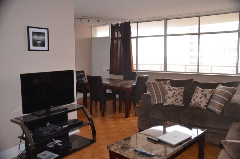 Dining area in three bedroom apartment near Keele & Wilson - Humber River Apartments